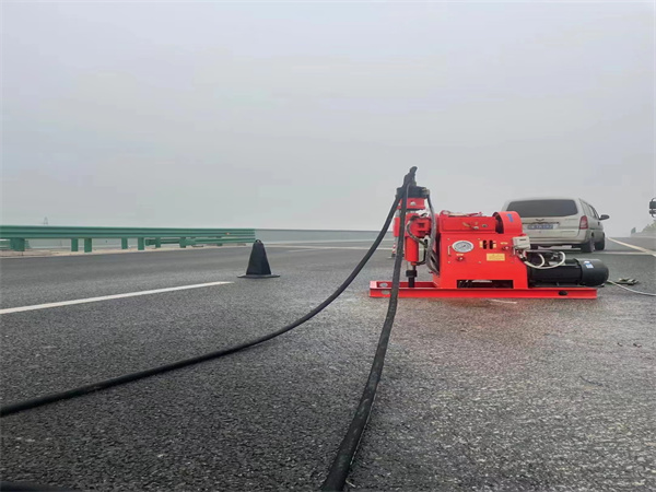 通州马路路基路面开裂下沉注浆加固灌浆